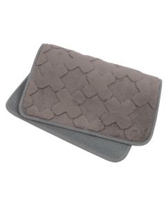 Alfombra afelpada con relieve gris oscuro