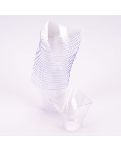 Vaso plástico forma triangular para poste 7.7x7.4cm 100ml 24und transparente