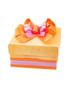 Caja kraft decorado mujer #19 16x16x9cm