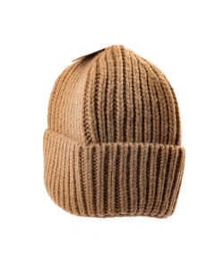 Gorro con relieve y detalle doblez beige