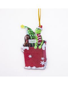 Figura colgante acrílica navideña grinch con cesta 8cm multicolor