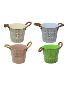 Maceta metálica elegante