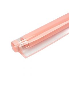 Papel plástico rosado y transparente