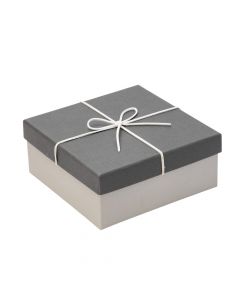 Caja cartón cuadrada17.5x17.5x7.5cm