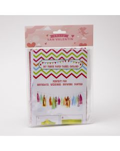 Girnalda con pompom 9pzas 25x35cm surtido