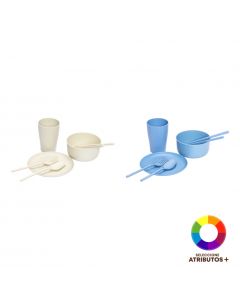 Vajilla plástica diseño puntos