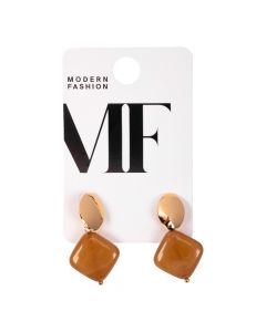 Pendientes elegantes y modernos