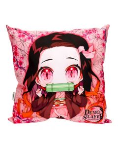 Almohadón cuadrado nezuko nina
