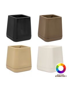 Maceta plástica diseño moderno
