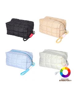 Cosmetiquera cuadros y puntos