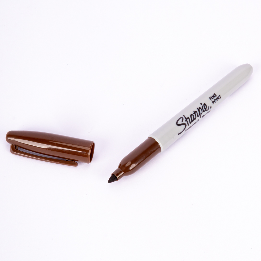 Marcador Sharpie fino café