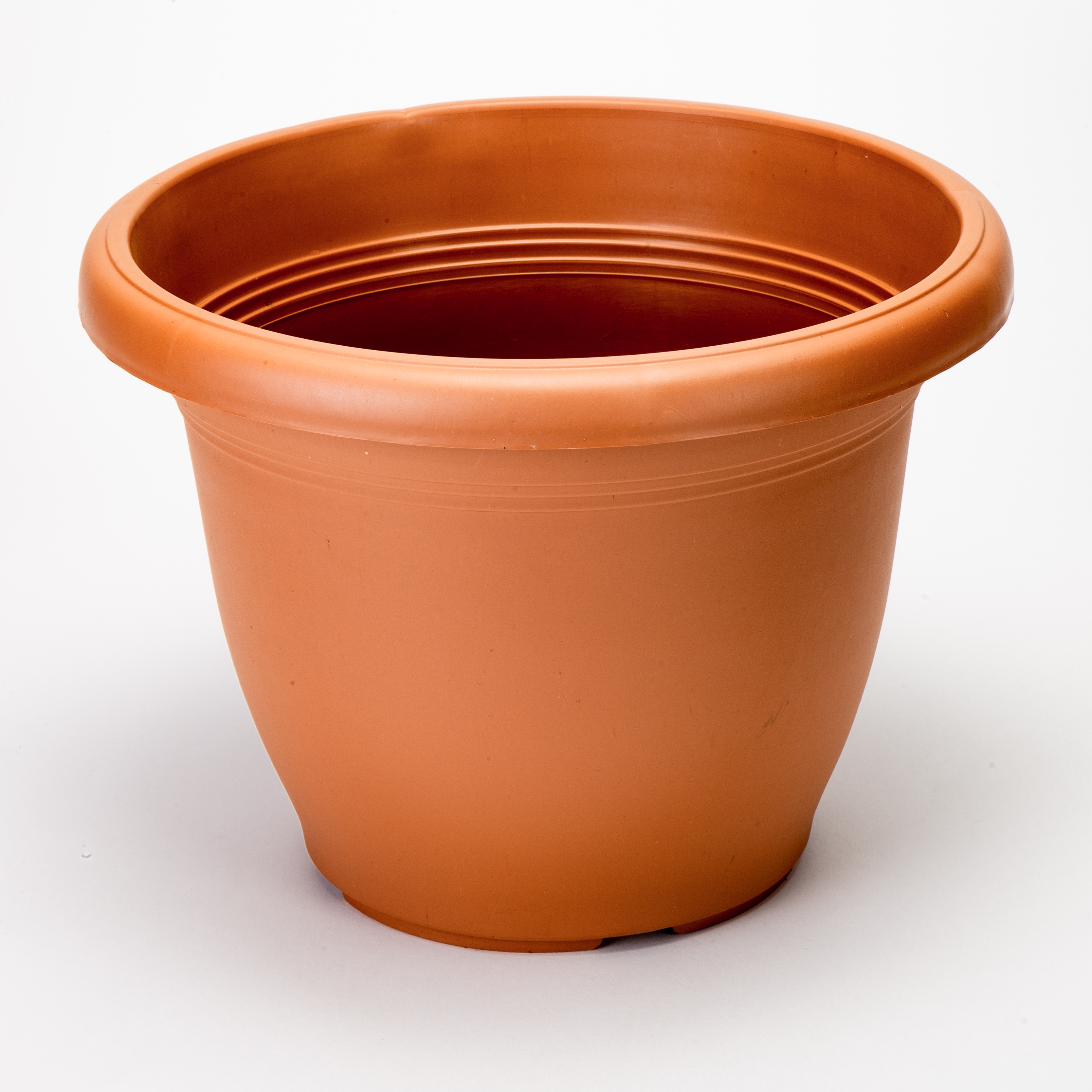 MACETA PLASTICA TERRACOTA LISA 8.8L