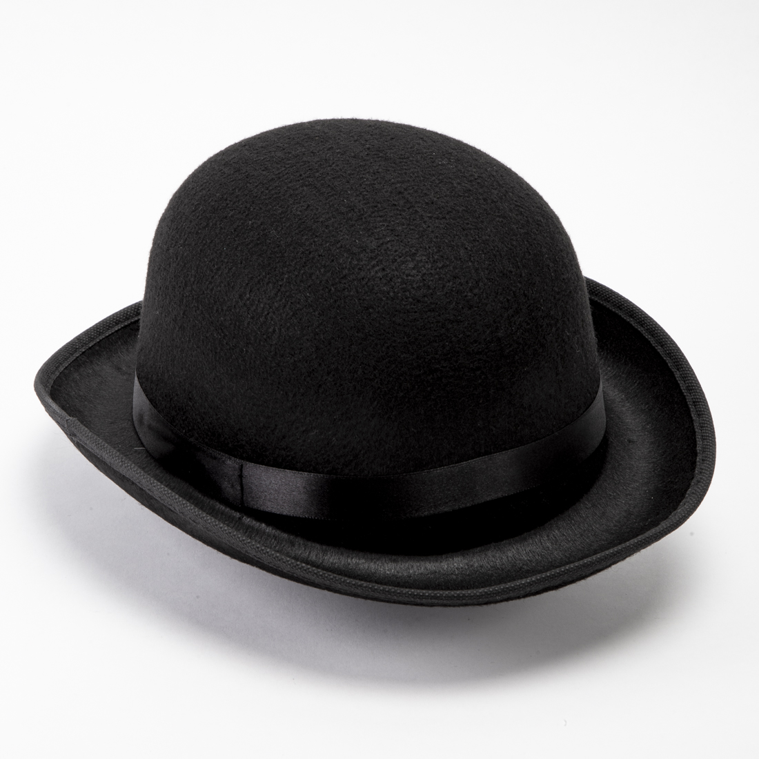 Sombrero elegante negro