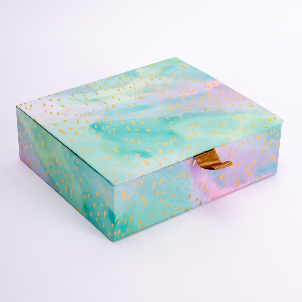Caja cartón mediana rectangular estampada multicolor 