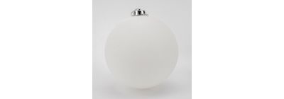 Esfera navideña blanca