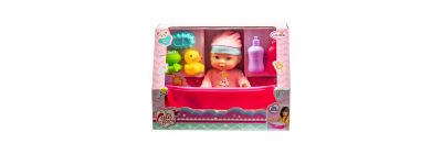 Muñeca con tina y accesorios