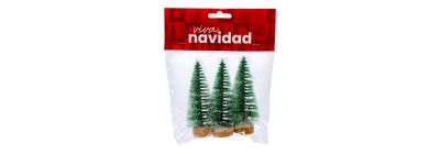 Árboles nevados verdes