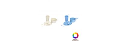 Vajilla plástica diseño puntos