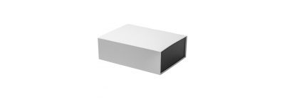 Caja blanco y negro