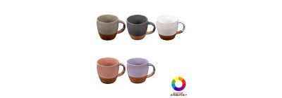 Taza de cerámica clásica.