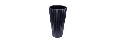 Maceta plástica negra 16L