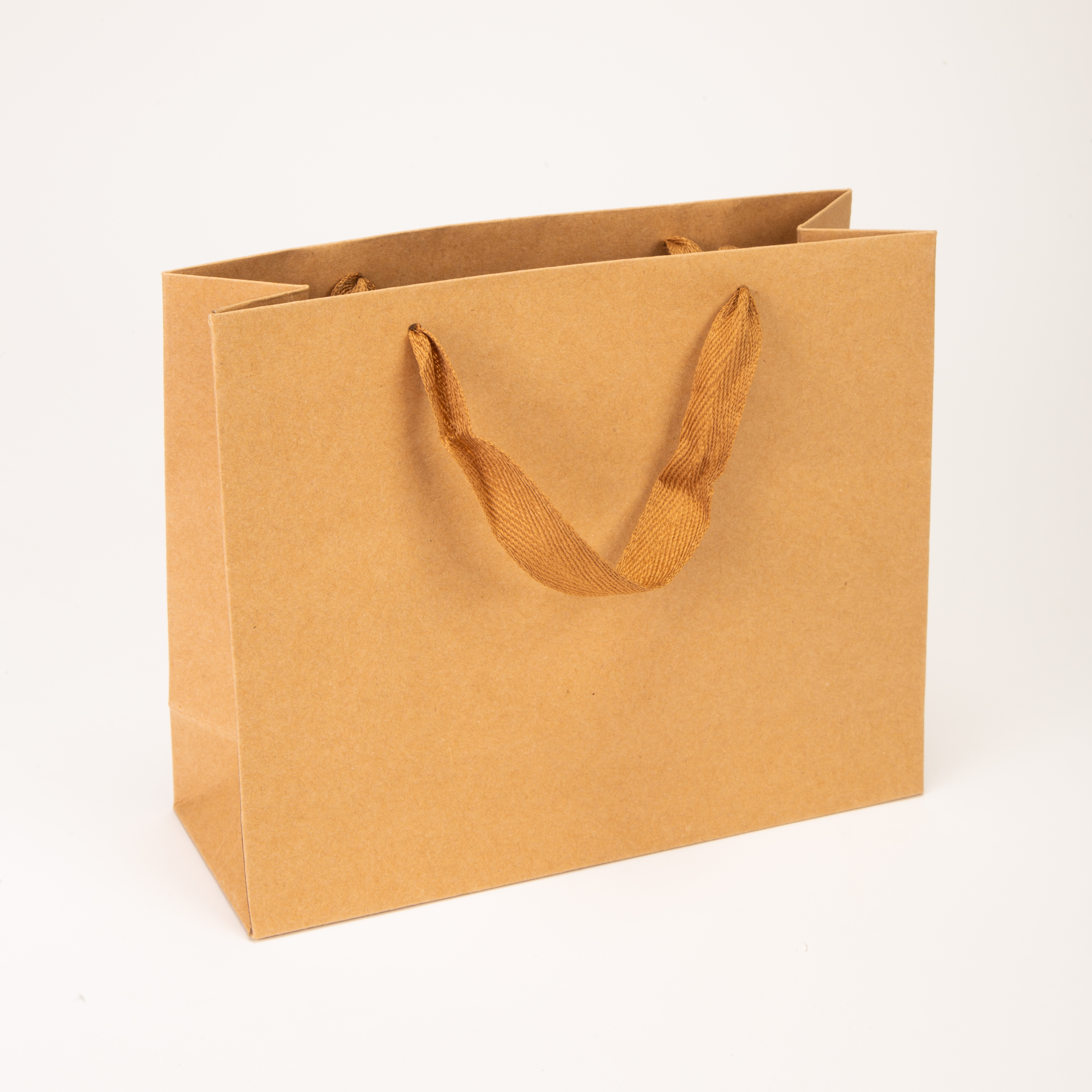 BOLSA KRAFT NATURAL LISA #4 22X18X8CM