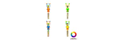 Confite oso saltarín divertido