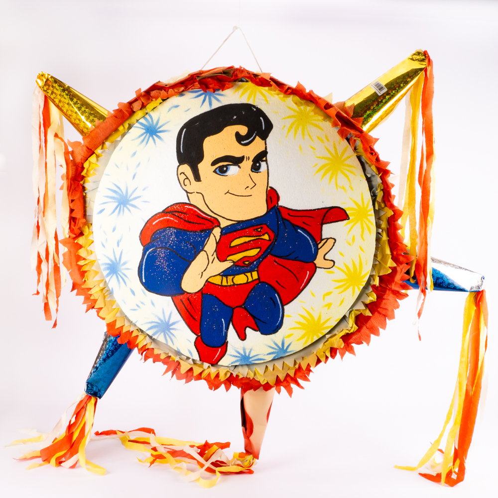 Piñata estéreo Superman pico