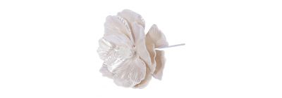 Flor navideña escarchada blanca