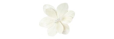 Flor afelpada relieve blanco