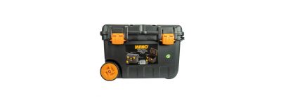 Caja para herramientas y ruedas